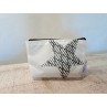 Porte monnaie en voile de bateau recyclée.