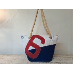 Sac à mains en voile de bateau recyclée