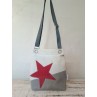 Pochette bandoulière en voile de bateau recyclée