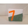 Pochette en voile de bateau recyclée.