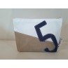 Pochette en voile de bateau recyclée