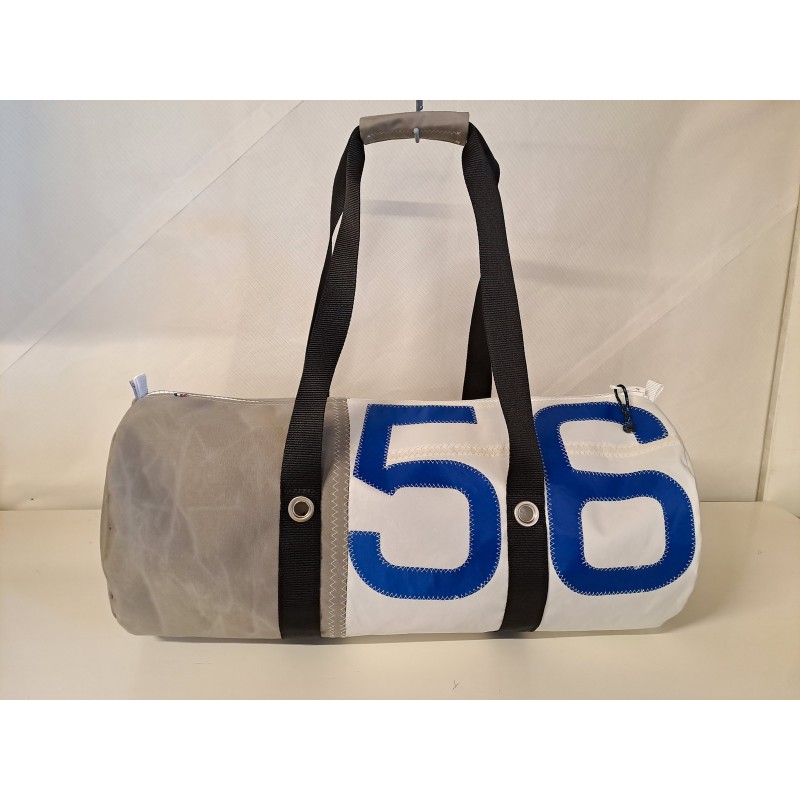 Sac Bagage en voile de bateau recyclée.