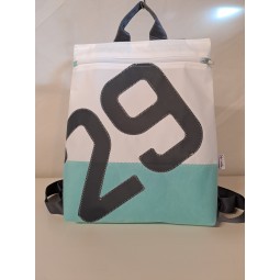 Sac à dos en voile de bateau recyclée