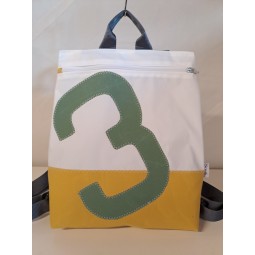 Sac à dos en voile de bateau recyclée