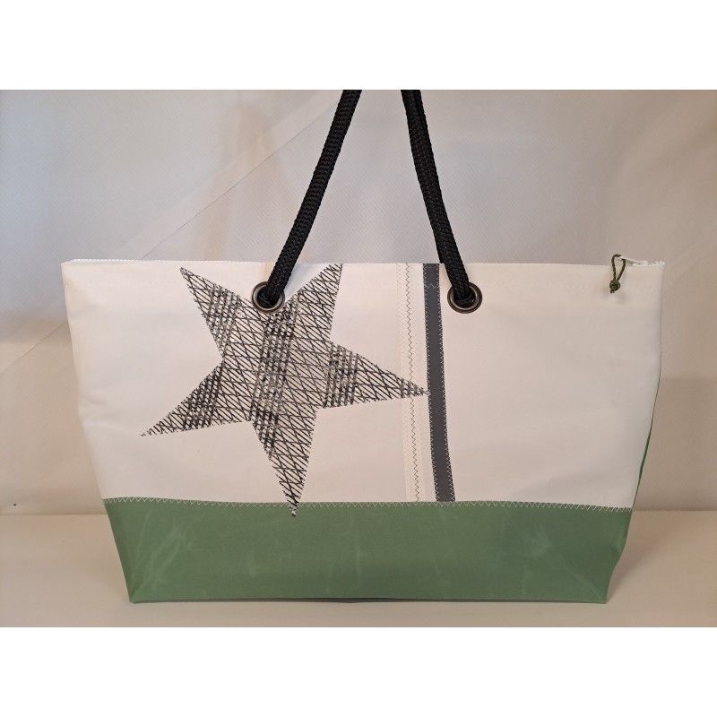 Cabas Beach en voile de bateau recyclée