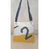 Pochette bandoulière en voile de bateau recyclée